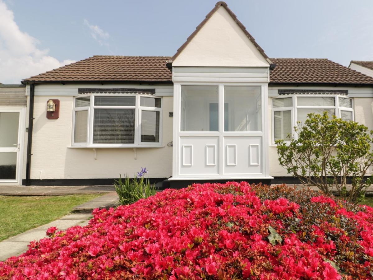 Garden View Villa Newquay  Exterior photo